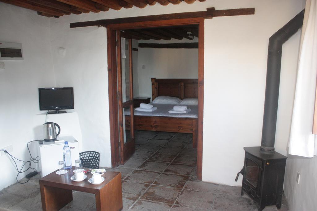 Maritsa Lodge Kakopetria Quarto foto
